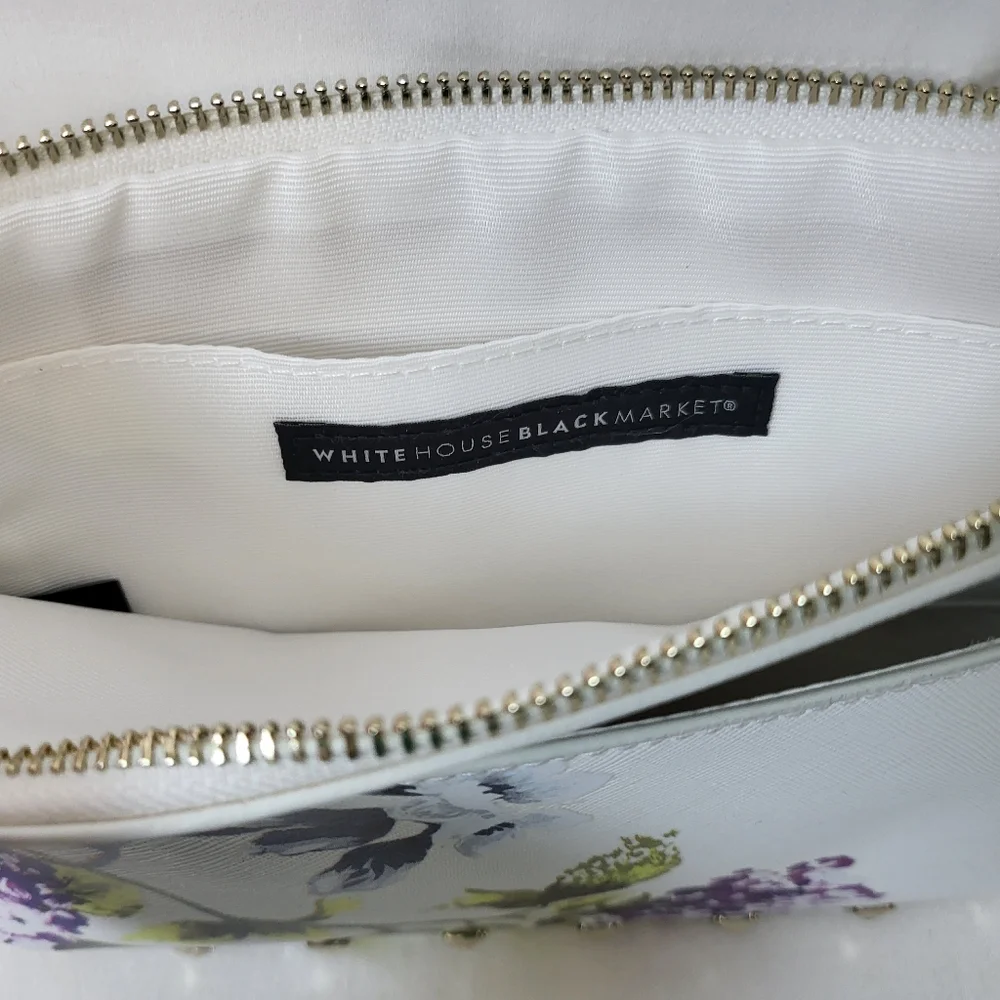 White House Black Market White Purple Hydrangea‎ Studded Wristlet Clutch New - Picture 8 of 10